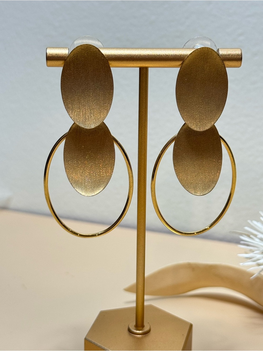 Gold Tone Oval Hoop Dangle Statement Earrings Modernist Geometric